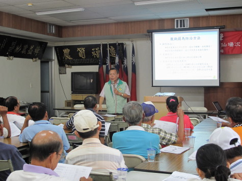 黃場長補充說明蟲害防治問題