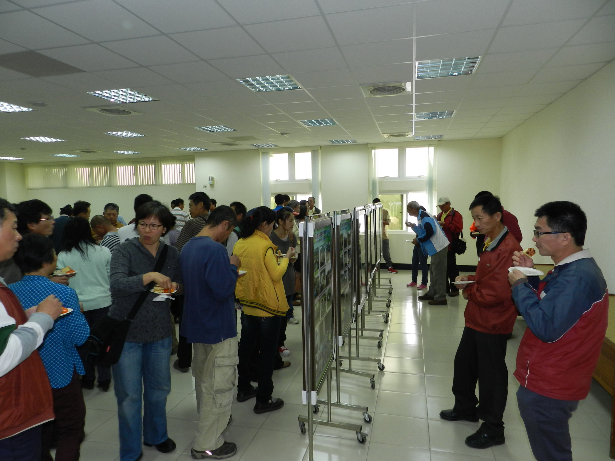 中場休息學員欣賞成果展海報 