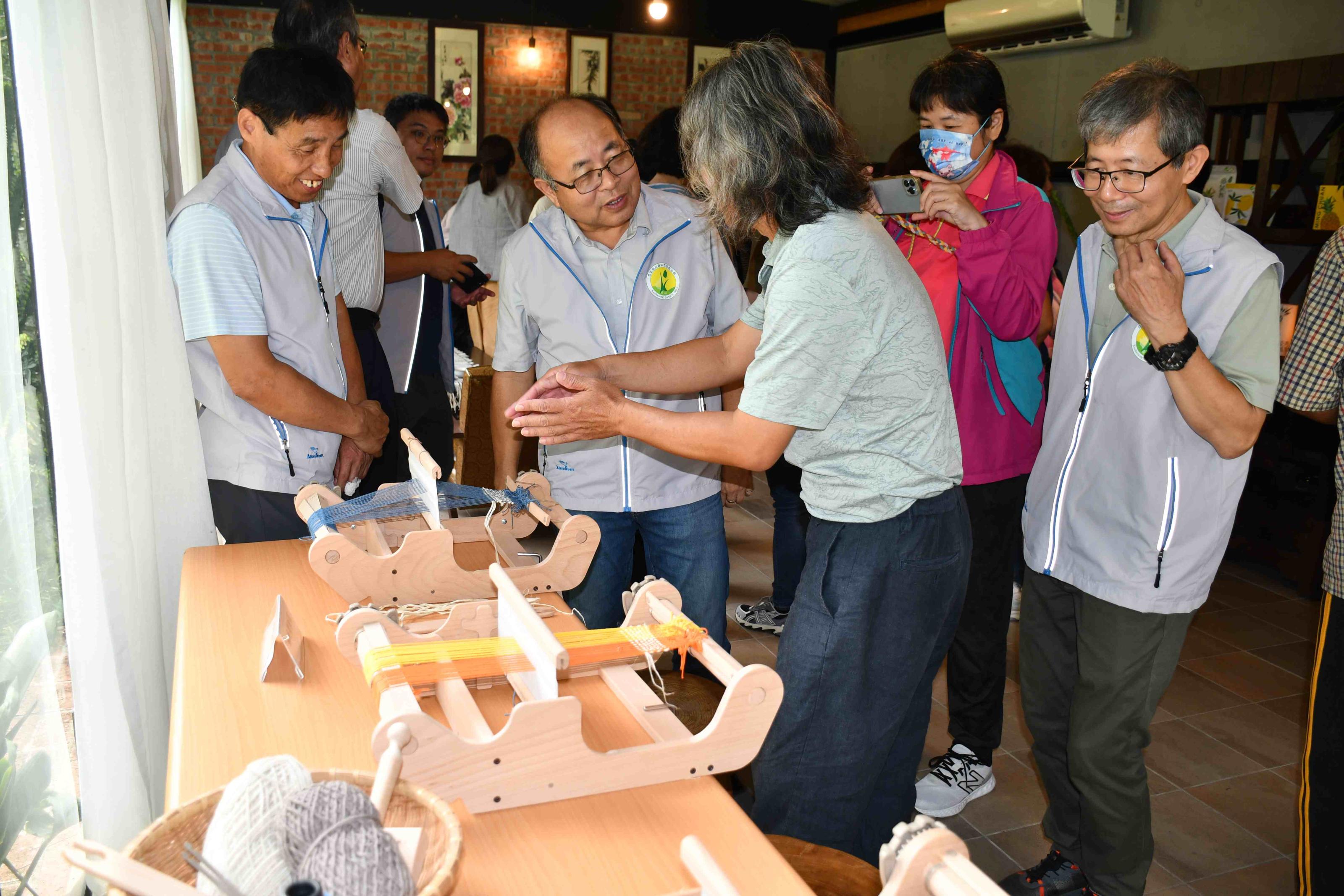 觀摩現場交流討論