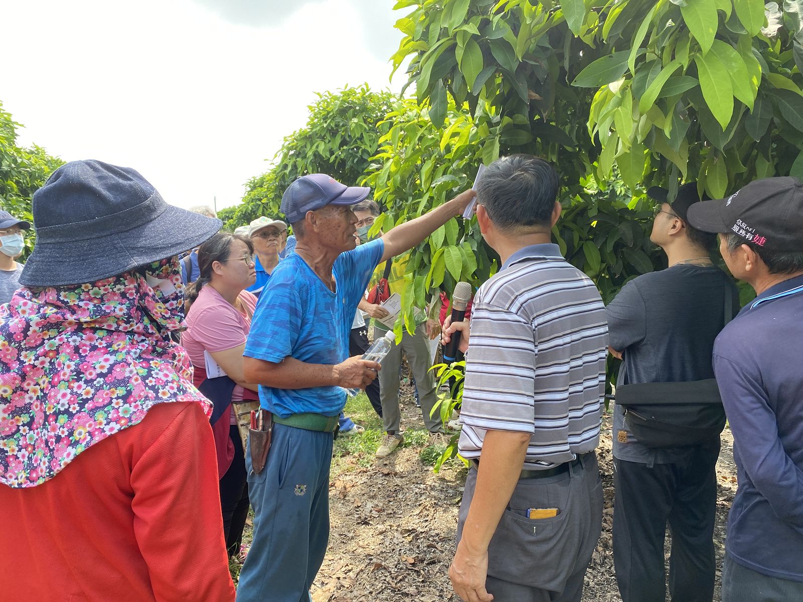 農友頻頻提問努力學習
