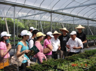 九如鄉民間蘭園參訪實習